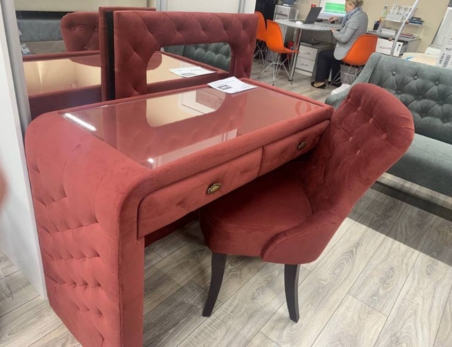 Стул Flavio с пуговицами